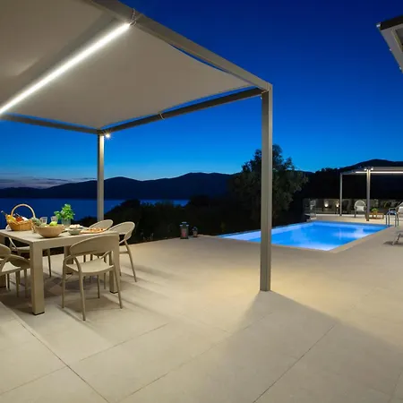 Vilă Efxenia Ammousa