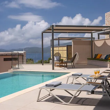 Efxenia Ammousa Vilă *