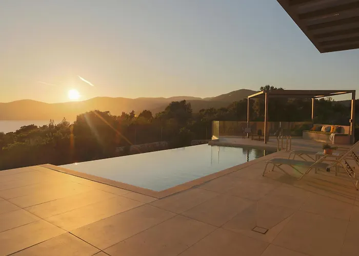 Villa Efxenia Ammousa