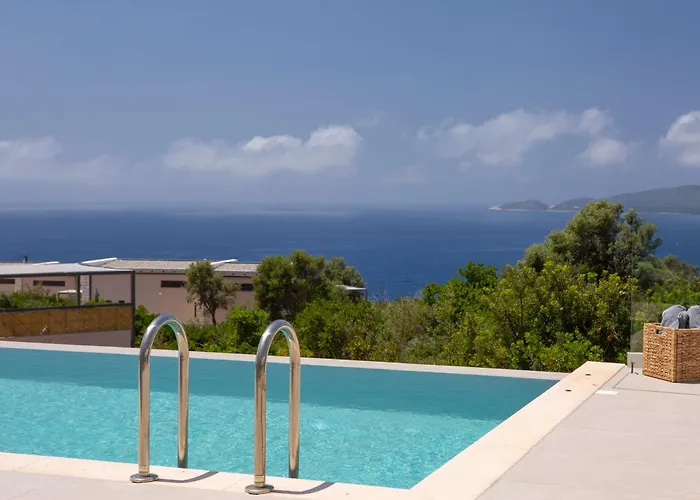 Villa Efxenia Ammousa